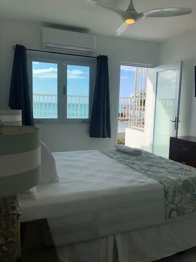 Hôtel Amapola Beachfront Studio à San Juan Appartement